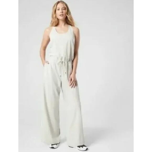 Athleta Revive Jumpsuit in Abalone Grey Size 4 NWT - Picture 1 of 11